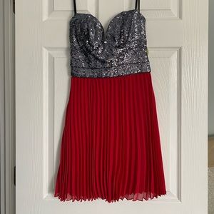 Strapless short red dress with sequins in top size 6